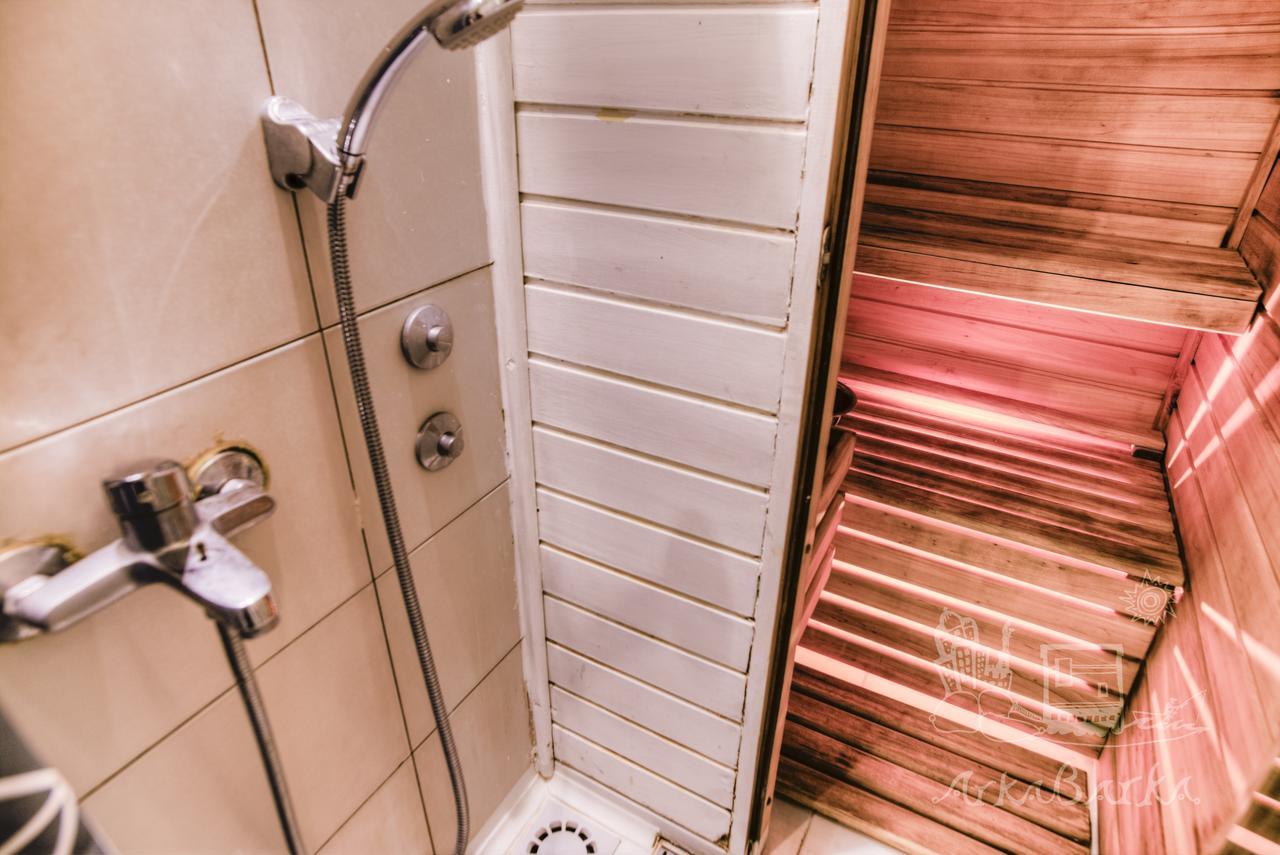 Arkabarka Floating Hostel Βελιγράδι
